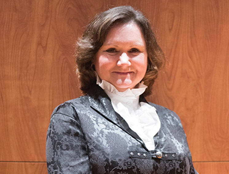 Julie Giroux 