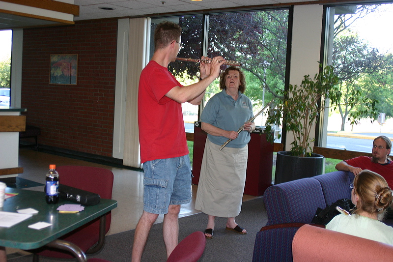 062106_e202.jpg