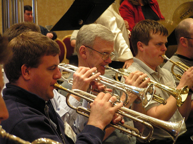112004e_380.jpg