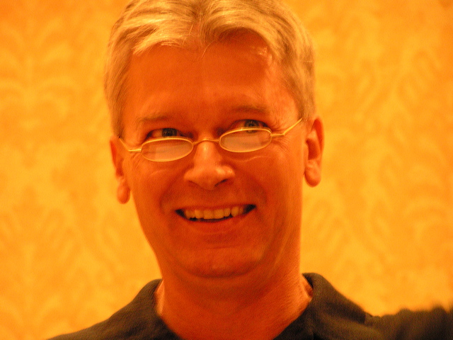 112104e_240.jpg