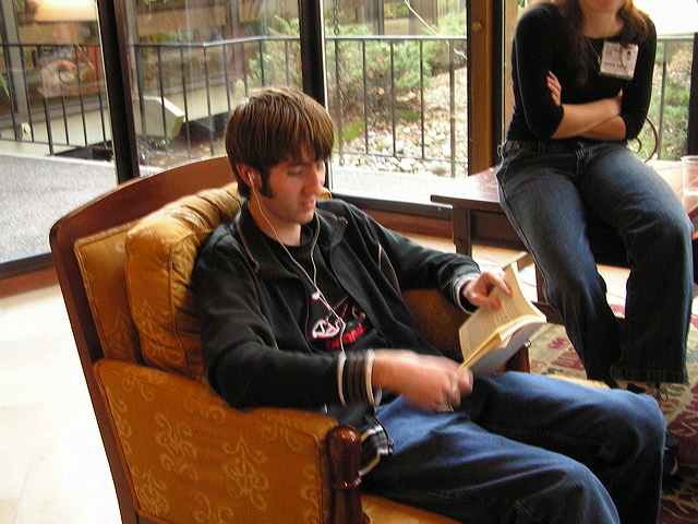112104e_327.jpg