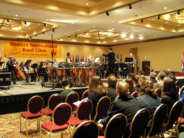 112104e_697.jpg