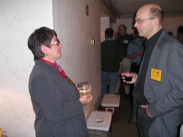 112204s_002.jpg